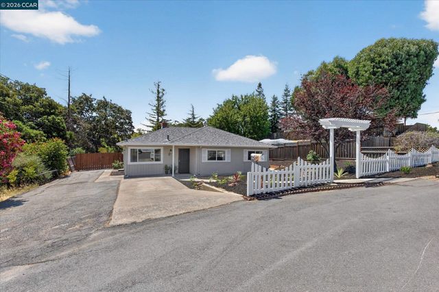 12 Morello Heights Dr, Martinez, CA 94553