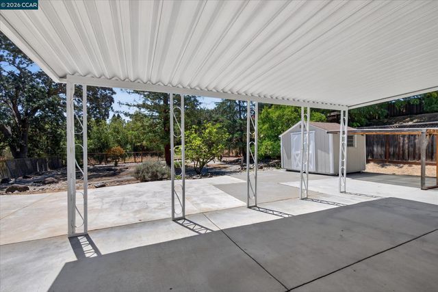 12 Morello Heights Dr, Martinez, CA 94553