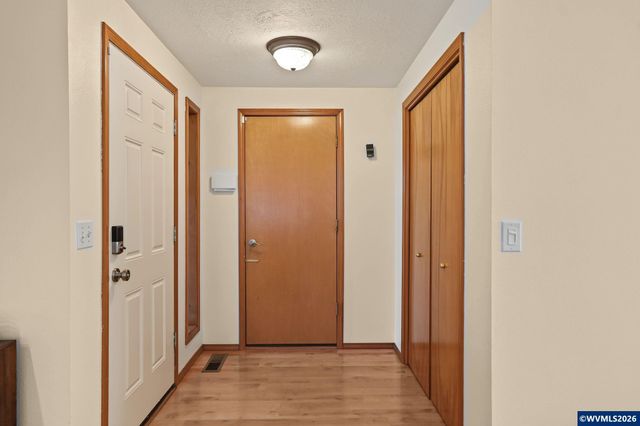 4342 Rodeo Dr NE, Salem, OR 97305