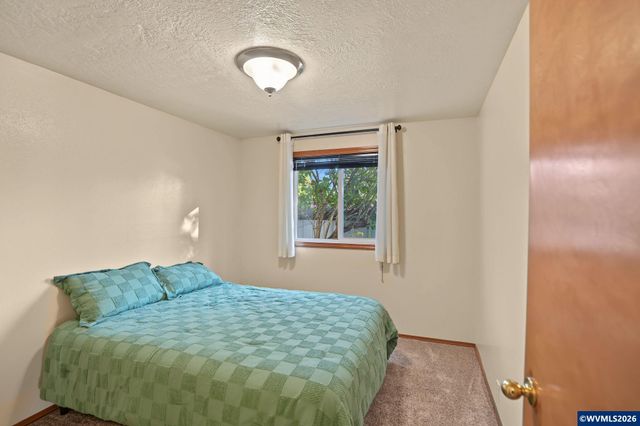 4342 Rodeo Dr NE, Salem, OR 97305