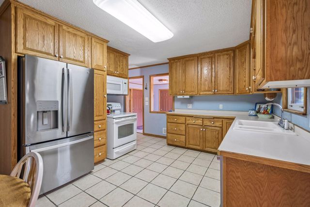23235 Oakdale Drive, Rogers, MN 55374
