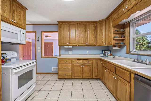 23235 Oakdale Drive, Rogers, MN 55374