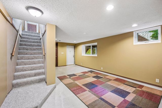 23235 Oakdale Drive, Rogers, MN 55374