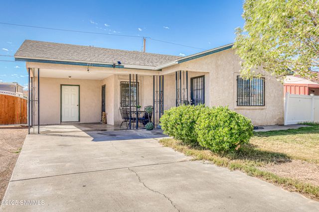 481 Tierra de Suenos, Anthony, NM 88021