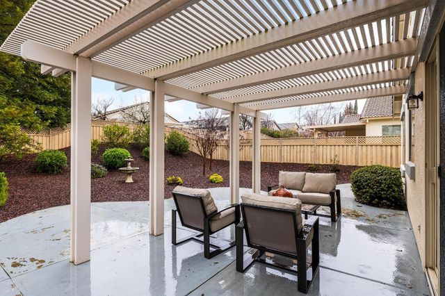 613 Geary Ln, Lincoln, CA 95648