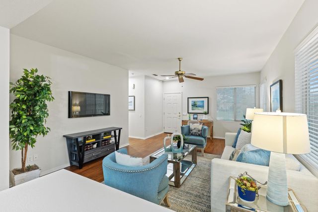 613 Geary Ln, Lincoln, CA 95648