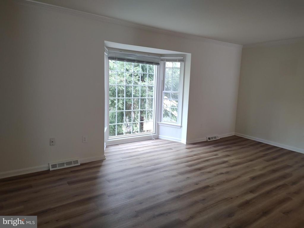 Image 10 of property listing at 1256 MASTERS, Arnold, MD 21012