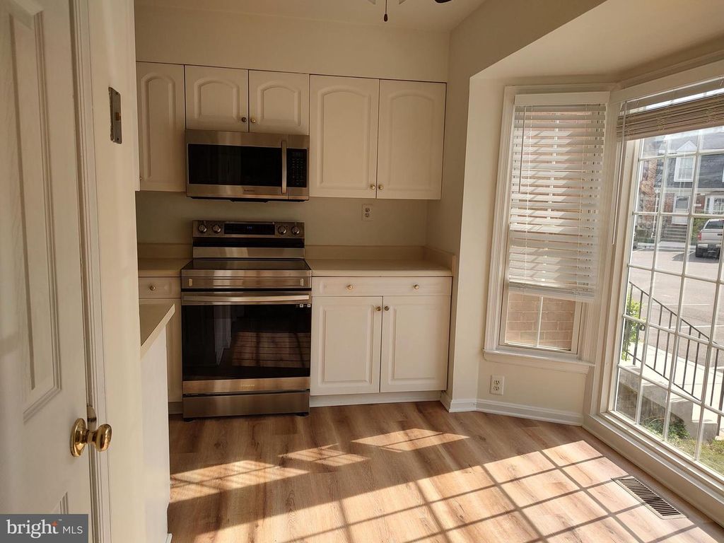 Image 7 of property listing at 1256 MASTERS, Arnold, MD 21012