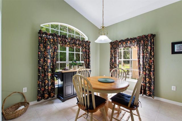 612 VISTA OAKS WAY, Davenport, FL 33837