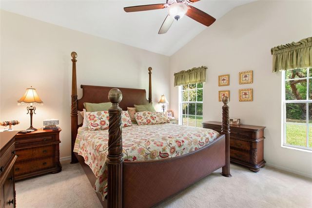 612 VISTA OAKS WAY, Davenport, FL 33837