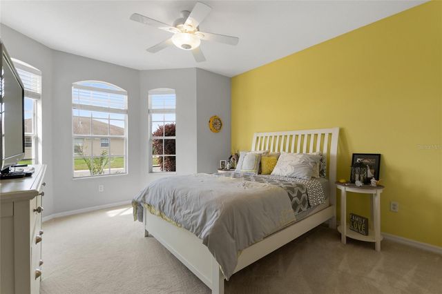 612 VISTA OAKS WAY, Davenport, FL 33837