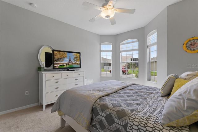 612 VISTA OAKS WAY, Davenport, FL 33837