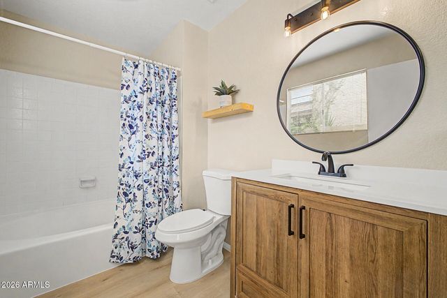 3109 E SIESTA Lane, Phoenix, AZ 85050