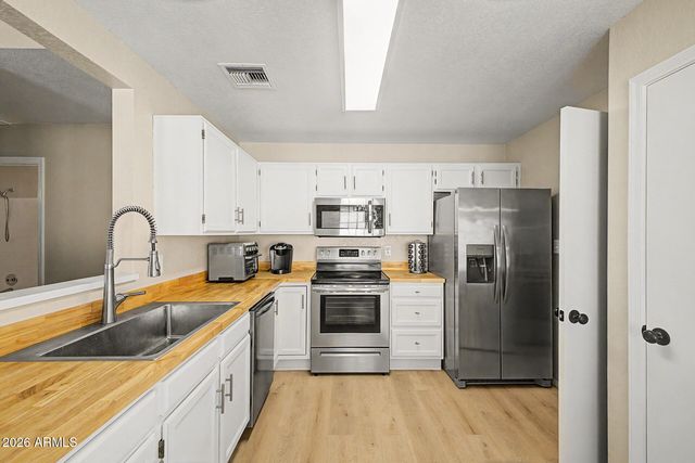 3109 E SIESTA Lane, Phoenix, AZ 85050
