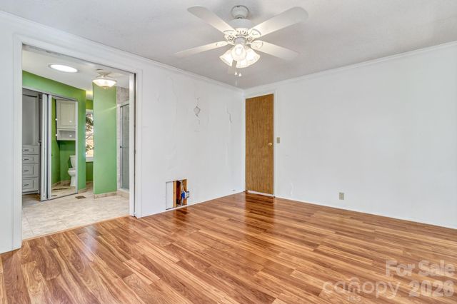 405 Deerfield Court, Hendersonville, NC 28792