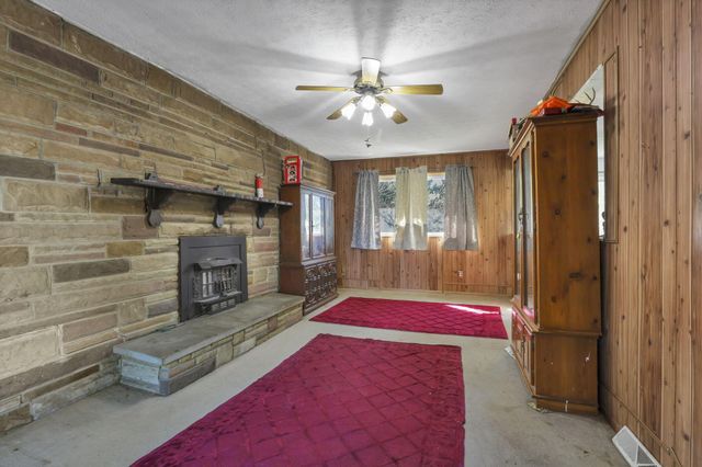 4464 Reynolds Road, Centerburg, OH 43011