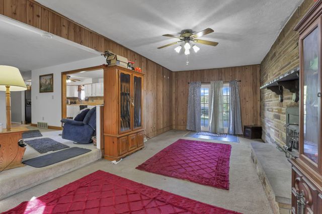 4464 Reynolds Road, Centerburg, OH 43011