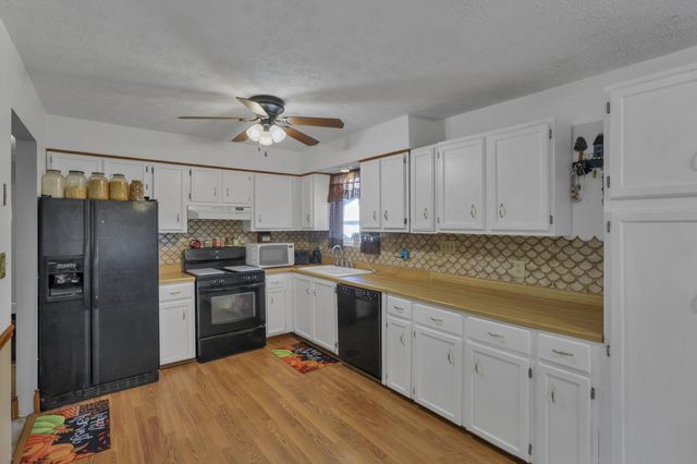 4464 Reynolds Road, Centerburg, OH 43011