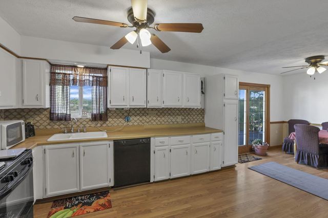 4464 Reynolds Road, Centerburg, OH 43011