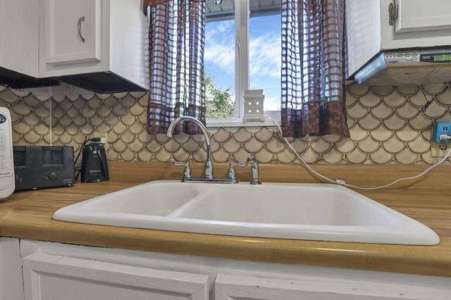 4464 Reynolds Road, Centerburg, OH 43011