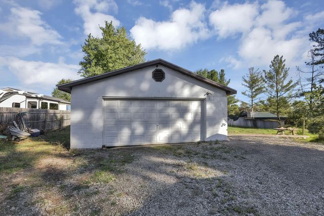 4464 Reynolds Road, Centerburg, OH 43011