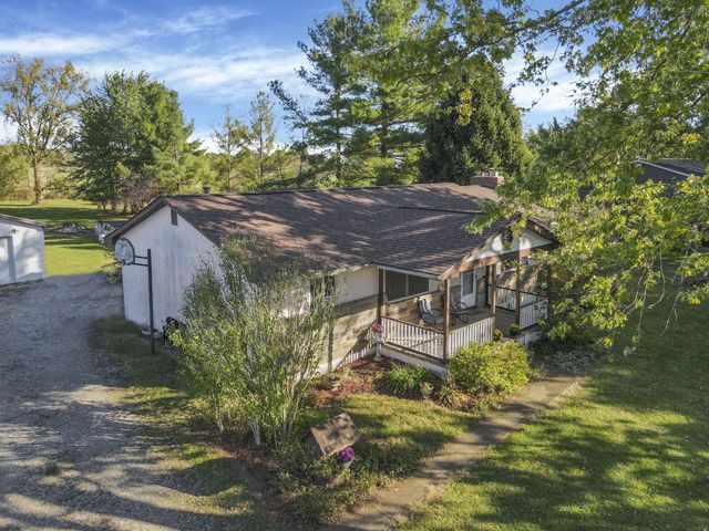 4464 Reynolds Road, Centerburg, OH 43011