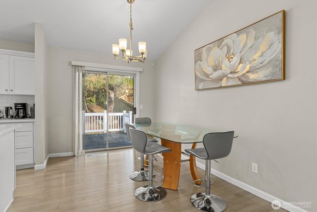 37541 21st Avenue S, Federal Way, WA 98003