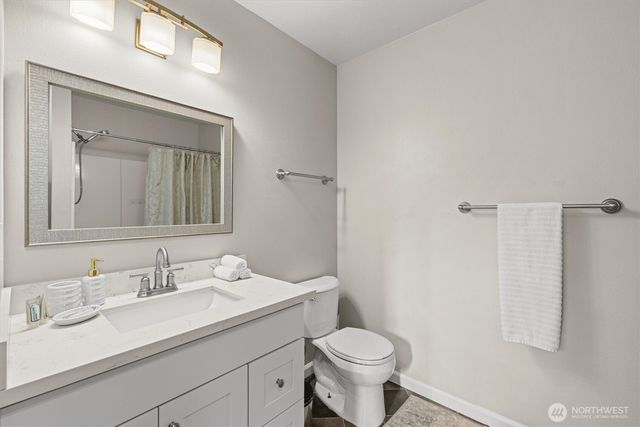 37541 21st Avenue S, Federal Way, WA 98003