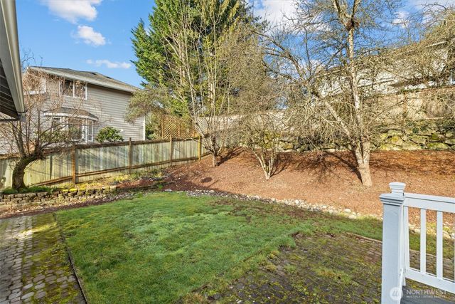 37541 21st Avenue S, Federal Way, WA 98003