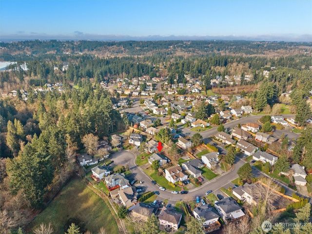 37541 21st Avenue S, Federal Way, WA 98003