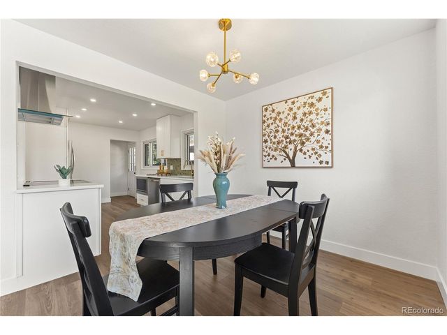 3015 Quebec St, Denver, CO 80207