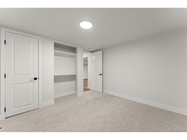 3015 Quebec St, Denver, CO 80207