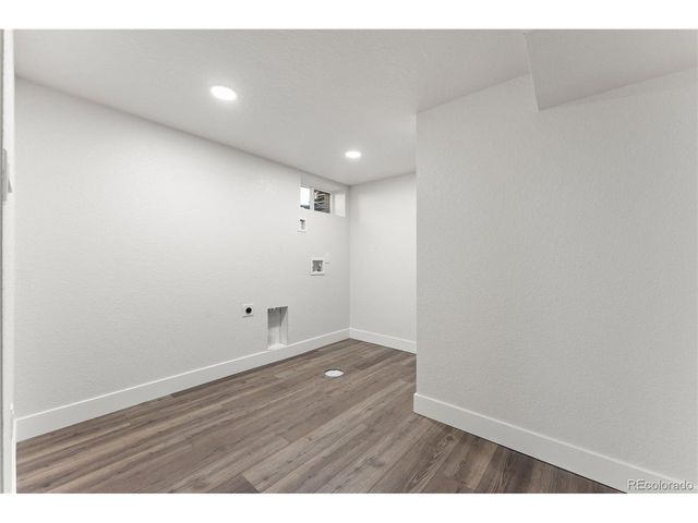 3015 Quebec St, Denver, CO 80207