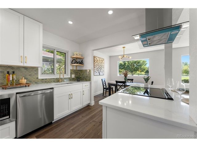 3015 Quebec St, Denver, CO 80207