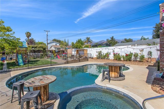 34790 Pecan, Yucaipa, CA 92399