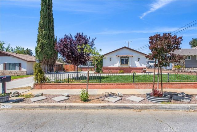 34790 Pecan, Yucaipa, CA 92399