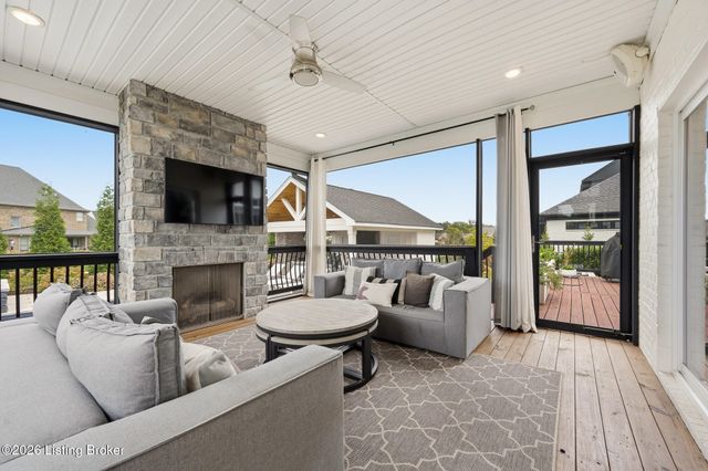 4945 Spring Farm Rd, Prospect, KY 40059