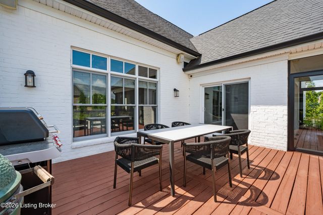 4945 Spring Farm Rd, Prospect, KY 40059
