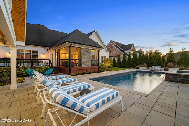 4945 Spring Farm Rd, Prospect, KY 40059