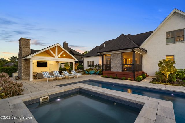 4945 Spring Farm Rd, Prospect, KY 40059