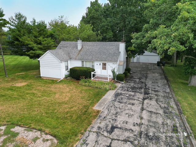 3152 27th Street, Zion, IL 60099