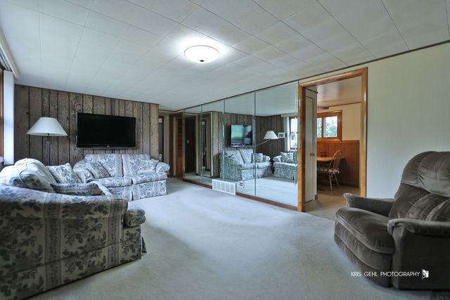 3152 27th Street, Zion, IL 60099