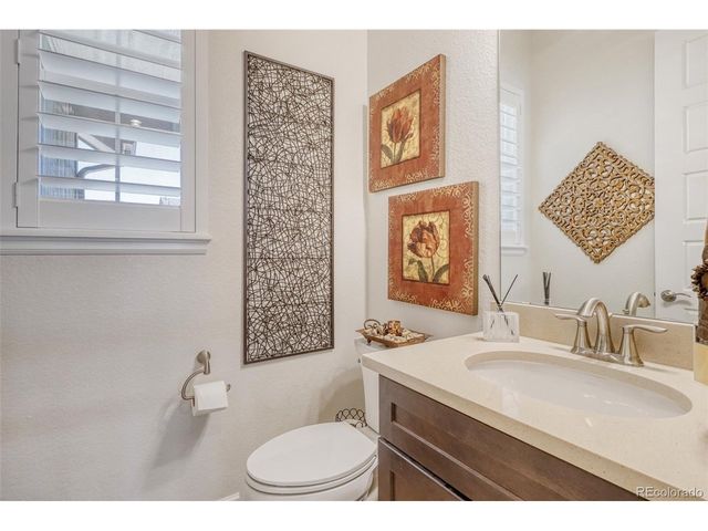 8024 S Kewaunee St, Aurora, CO 80016