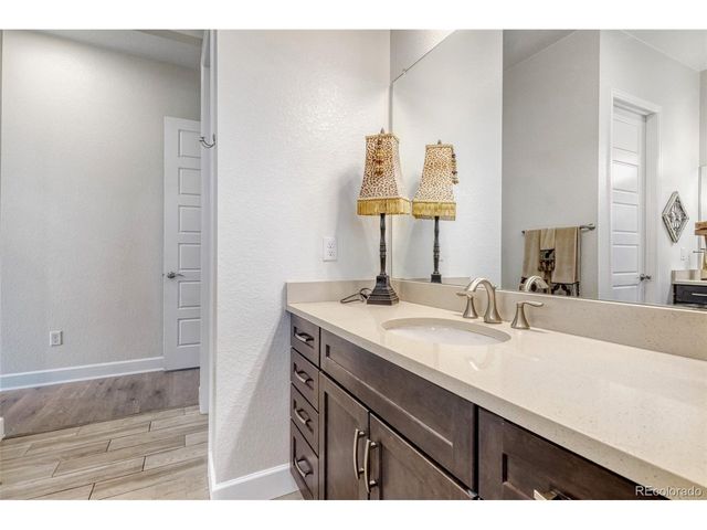 8024 S Kewaunee St, Aurora, CO 80016