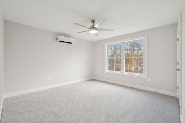 17 Copps Drive, Rochester, NH 03809