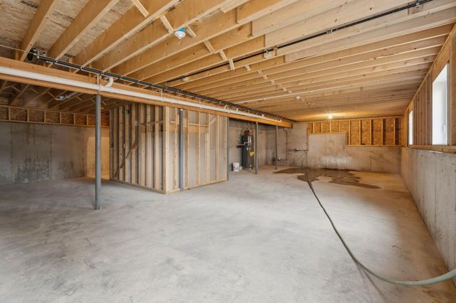 17 Copps Drive, Rochester, NH 03809