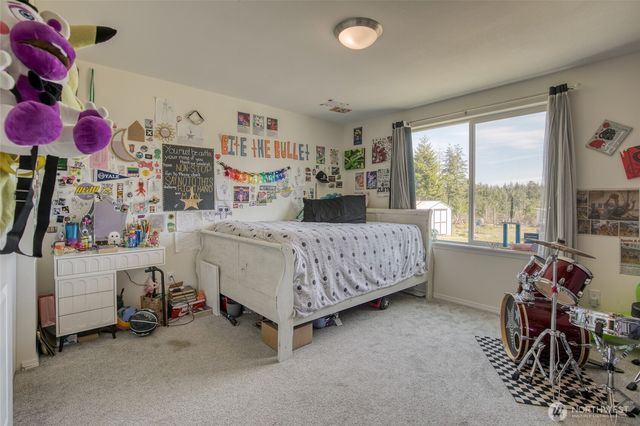 280 W Newberry Lane, Elma, WA 98541