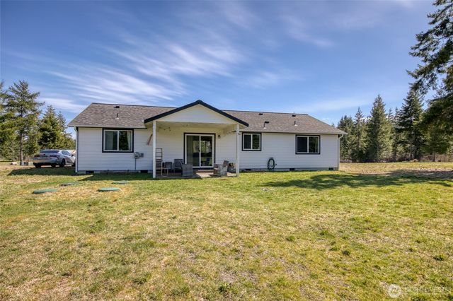 280 W Newberry Lane, Elma, WA 98541