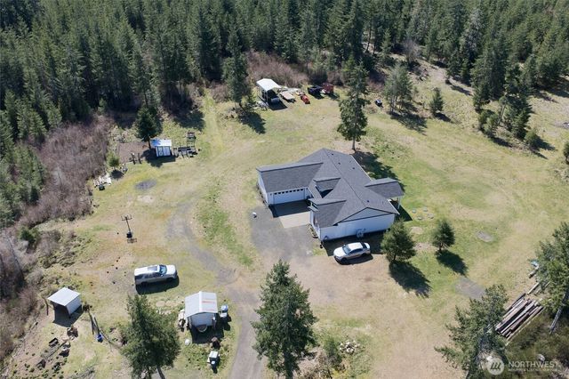 280 W Newberry Lane, Elma, WA 98541