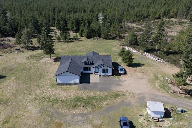 280 W Newberry Lane, Elma, WA 98541